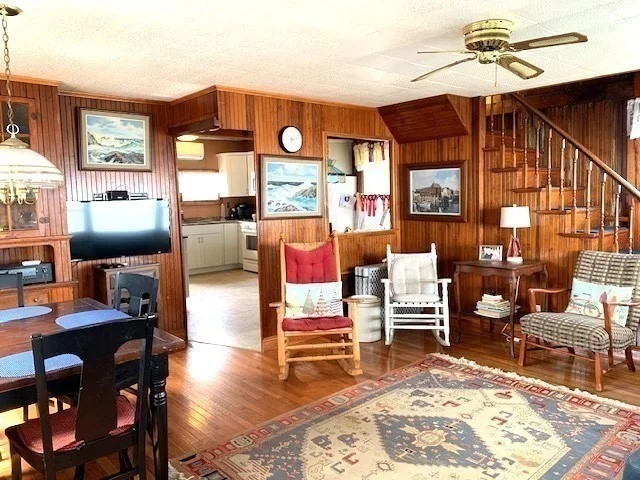 Photo of 114 Long Beach