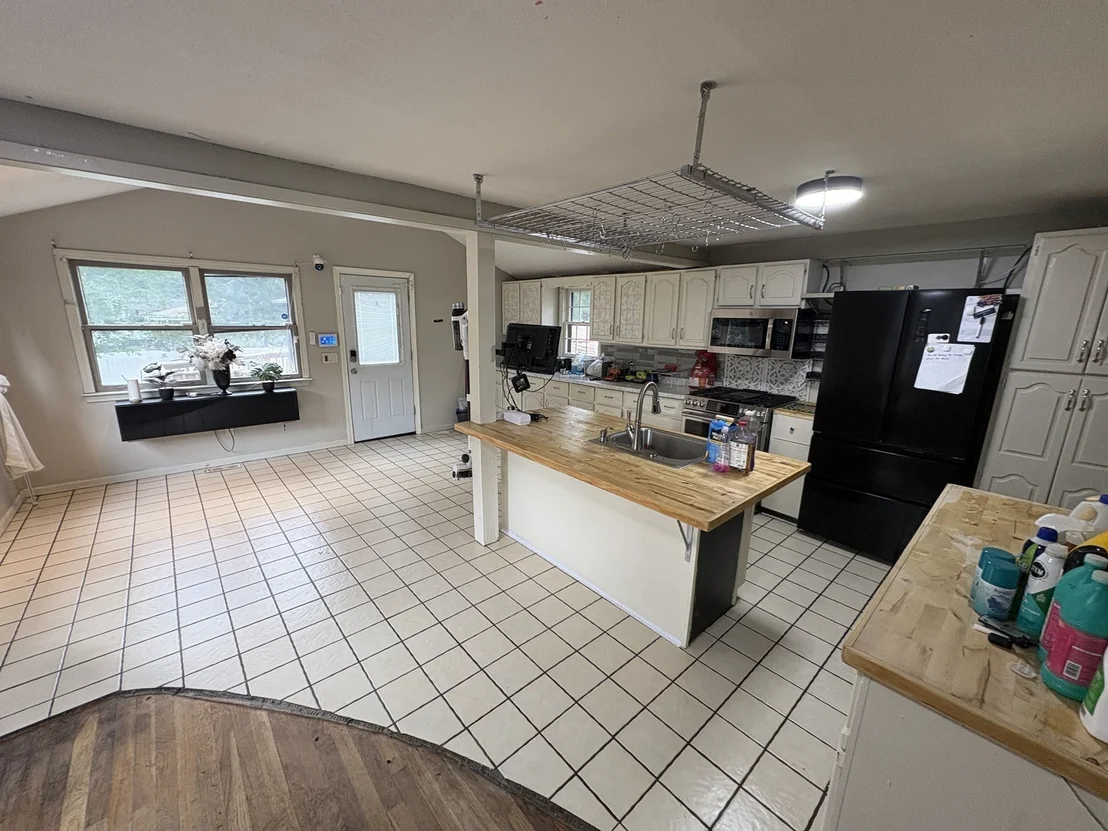 Photo of 50 Alice Rd