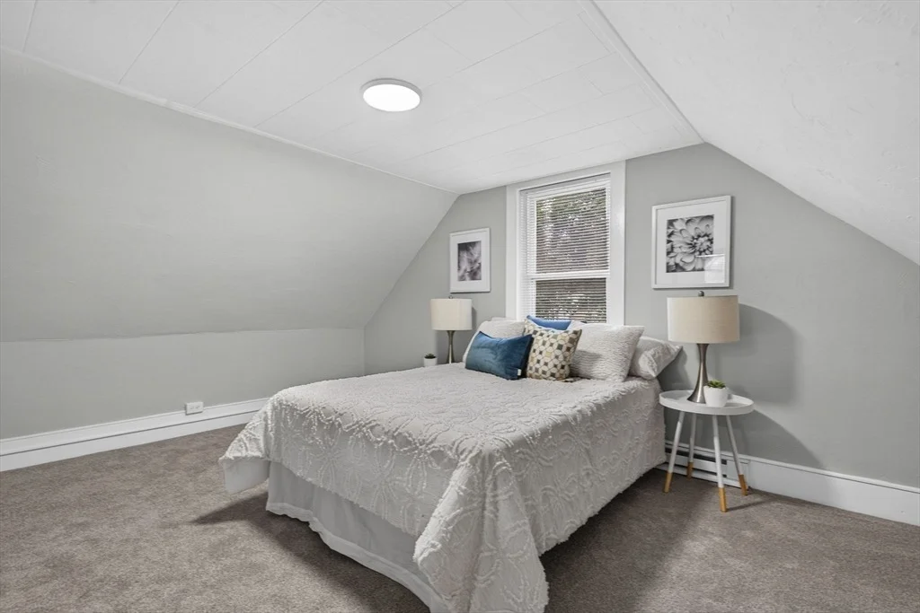 Photo of 70 Juniper St