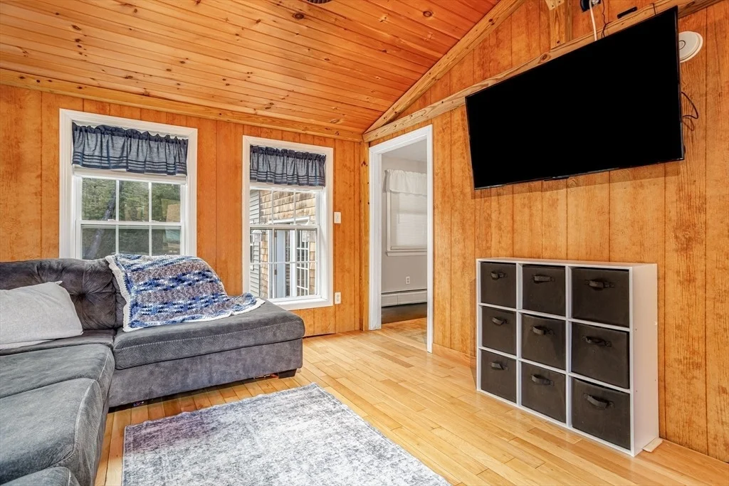 Photo of 142 Mattawa Cir