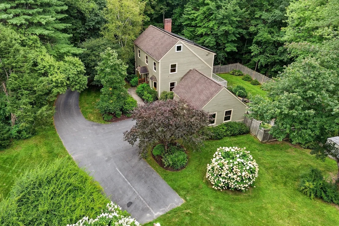 Photo of 16 Birch Ln