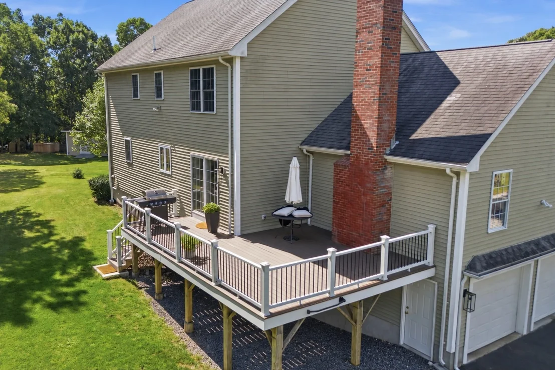Photo of 250 Cameron Dr