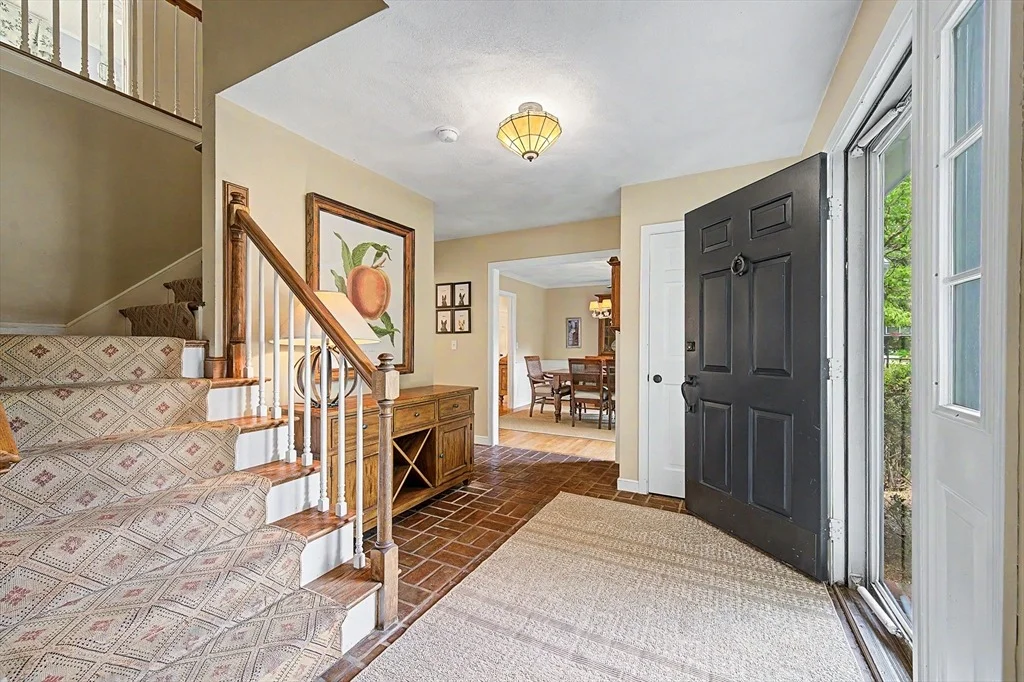 Photo of 9 Brookside Lane