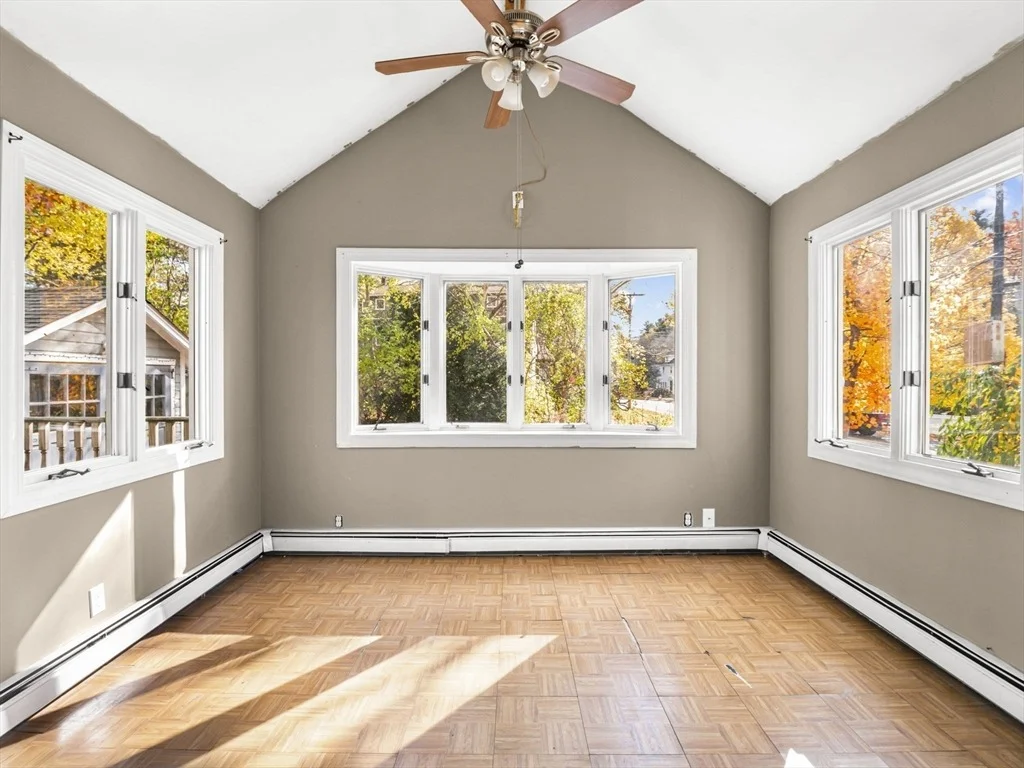 Photo of 81 Spring St
