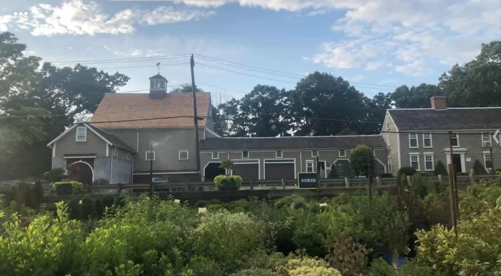 Photo of 143 Pine Hill Rd