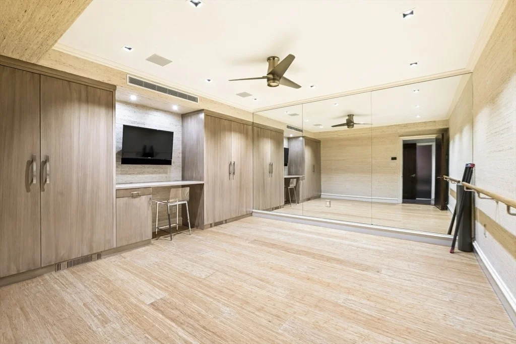 Photo of 55 Commonwealth Avenue