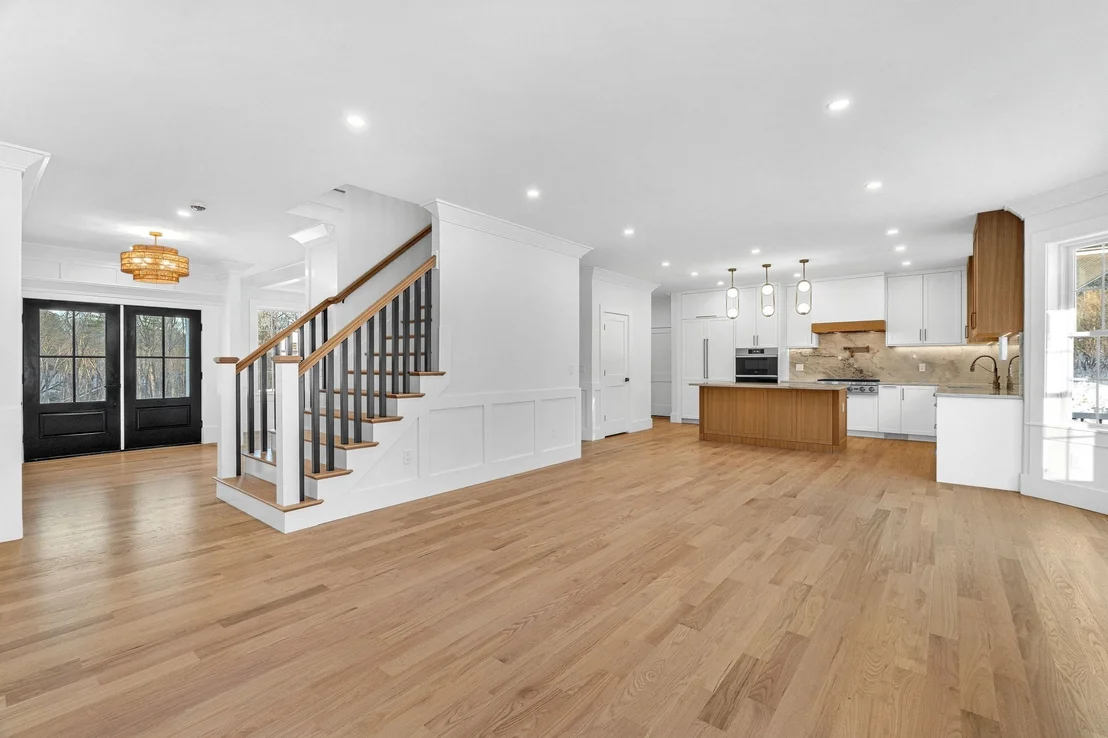 Photo of 24 Sanders Lane