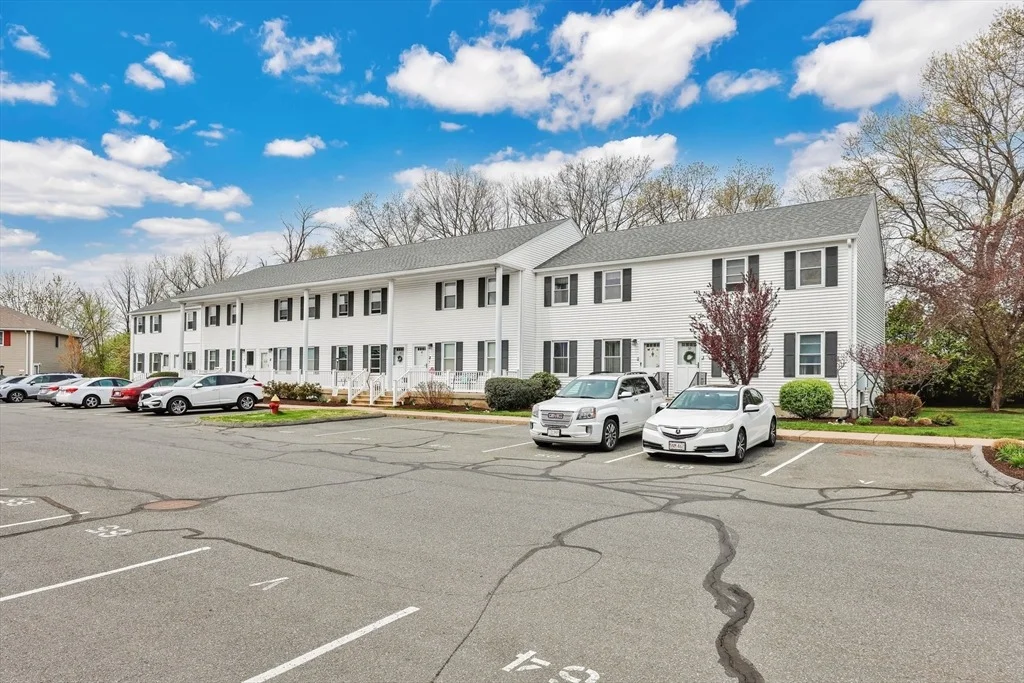Photo of Unit 49 at 200 Lambert Ter
