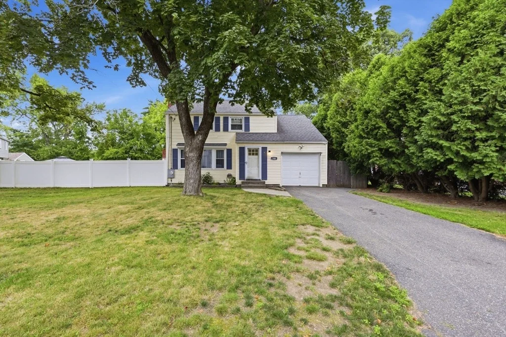 Photo of 108 Fenway Dr