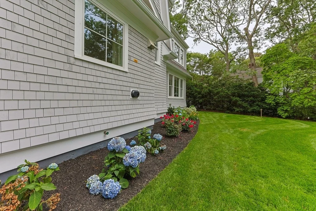 Photo of 640 Poponessett Rd