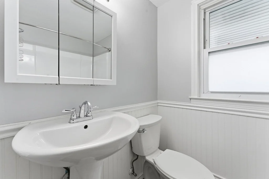 Photo of 123 Beesley Ave