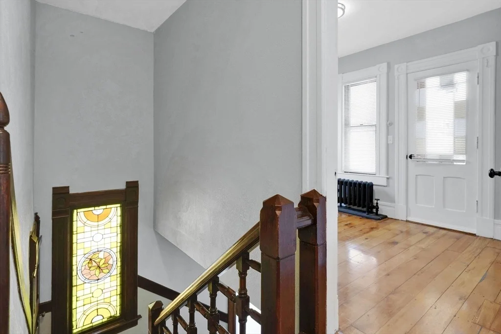 Photo of 288 Saint James Ave