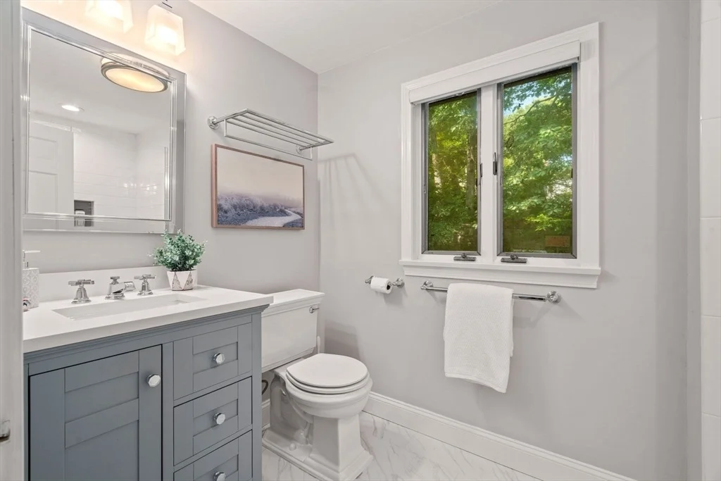 Photo of 142 Beverly Rd.
