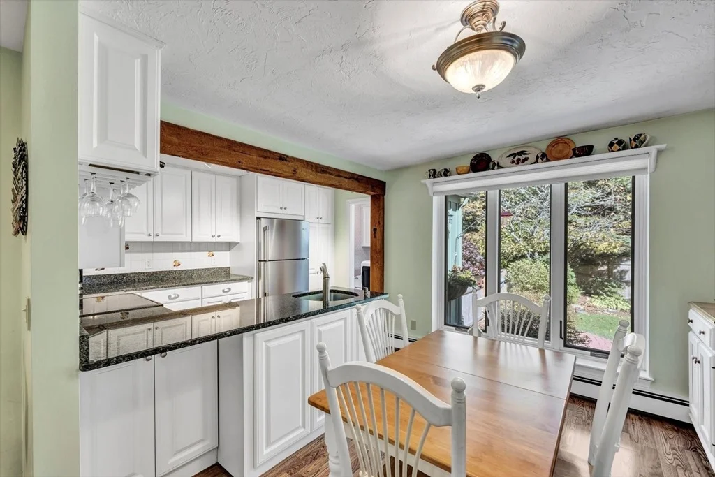 Photo of 17 Thatcher Holway Road