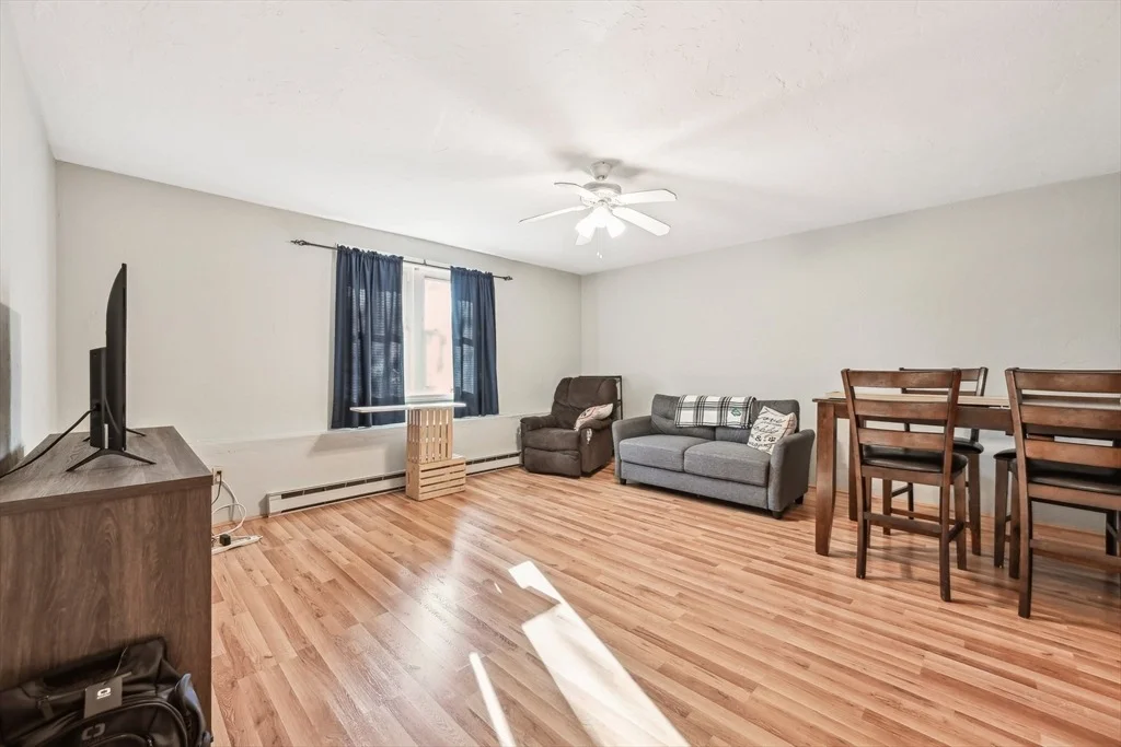 Photo of Unit 1D at 48 Gibbs St