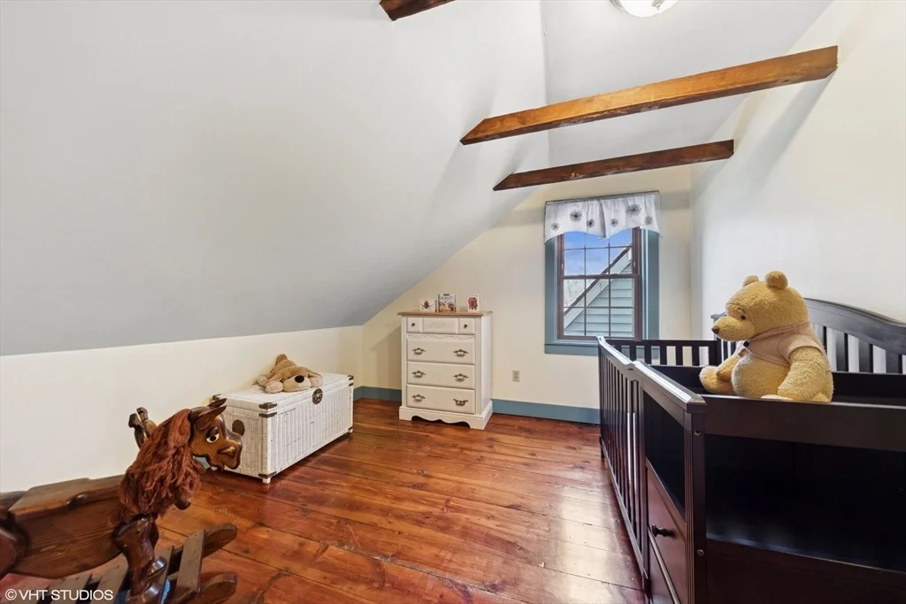 Photo of 82 Chestnut Hill Rd