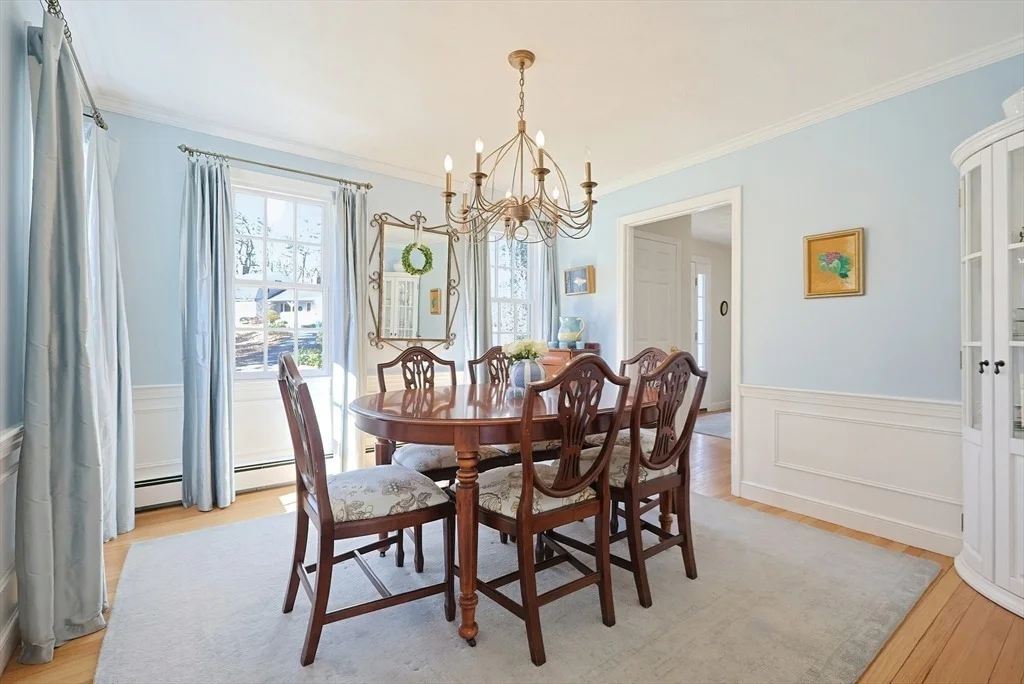 Photo of 6 Colburn Circle