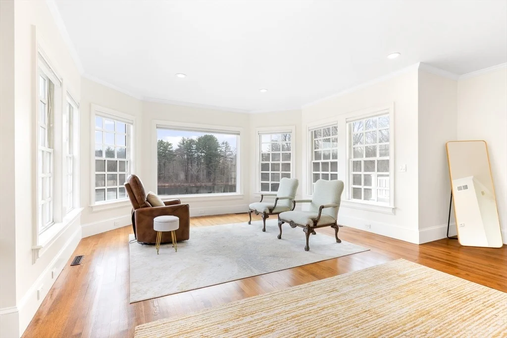 Photo of 75 Washington St