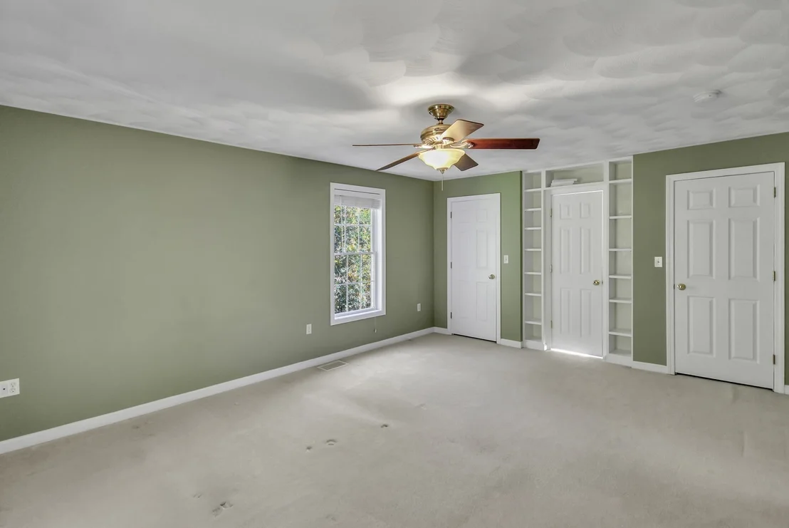 Photo of 170 Bay State Rd