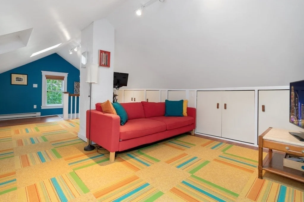 Photo of 90 Summer Avenue
