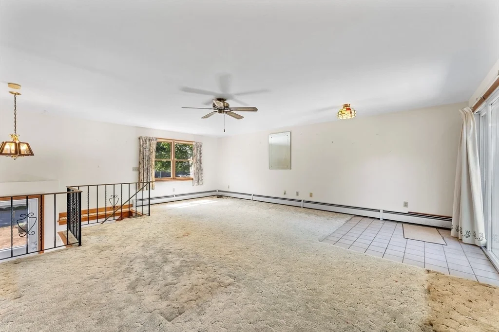 Photo of 48 Westbrook Dr