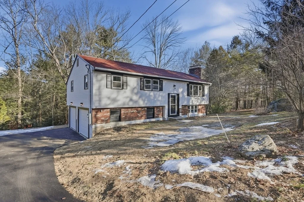 Photo of 2 Laurel Lane