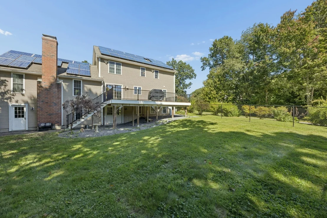 Photo of 9 Cameron Dr