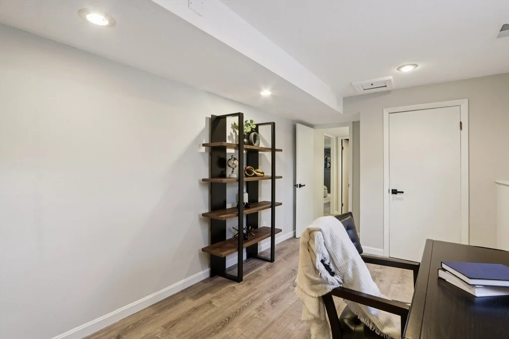 Photo of 1 Willow St