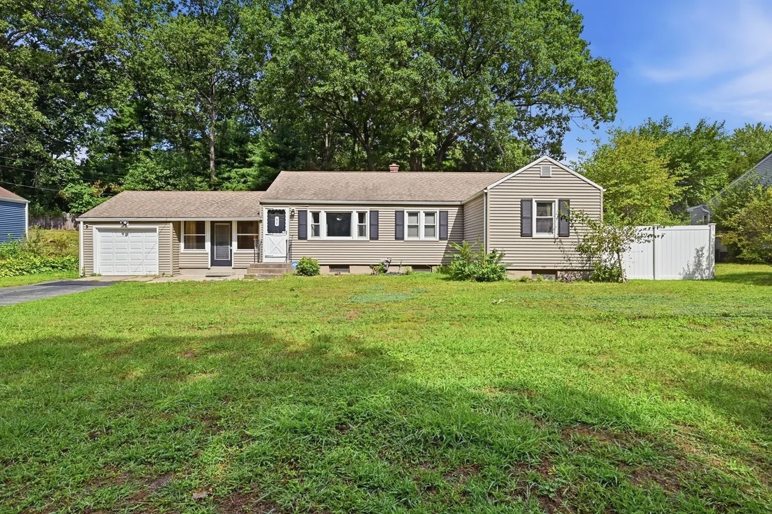 Photo of 42 N Brook Rd