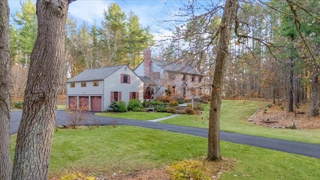 Photo of 50 Stonecleave Rd