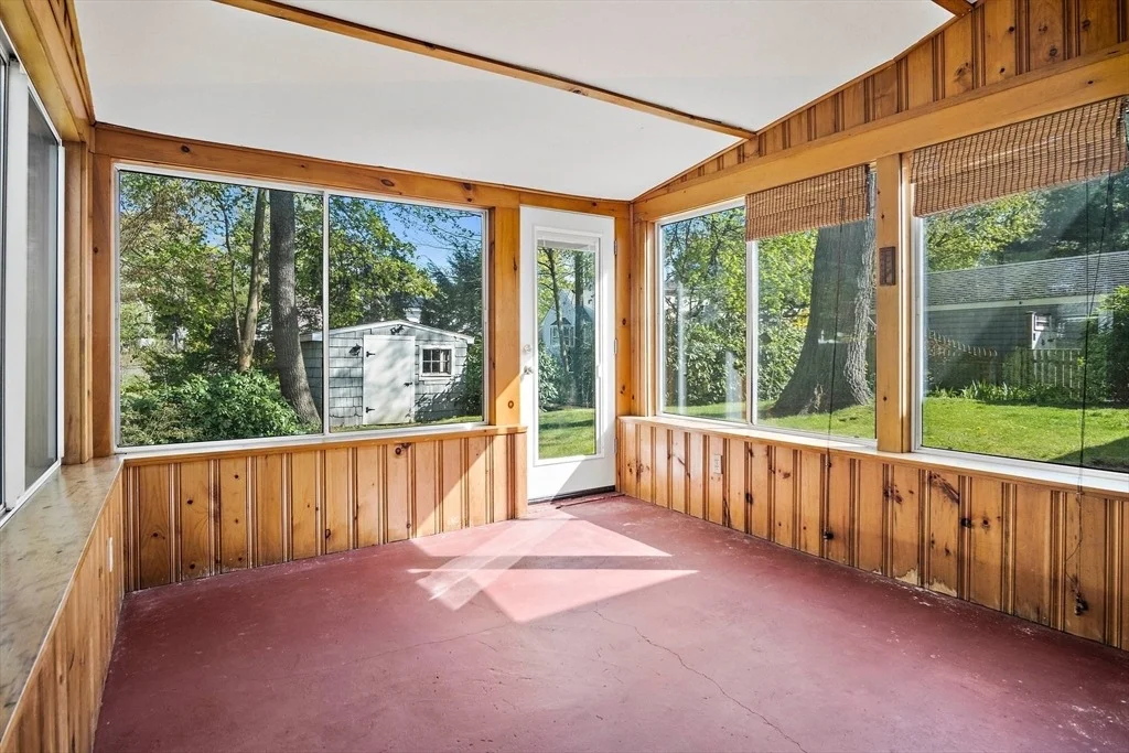Photo of 33 Sylvan Rd