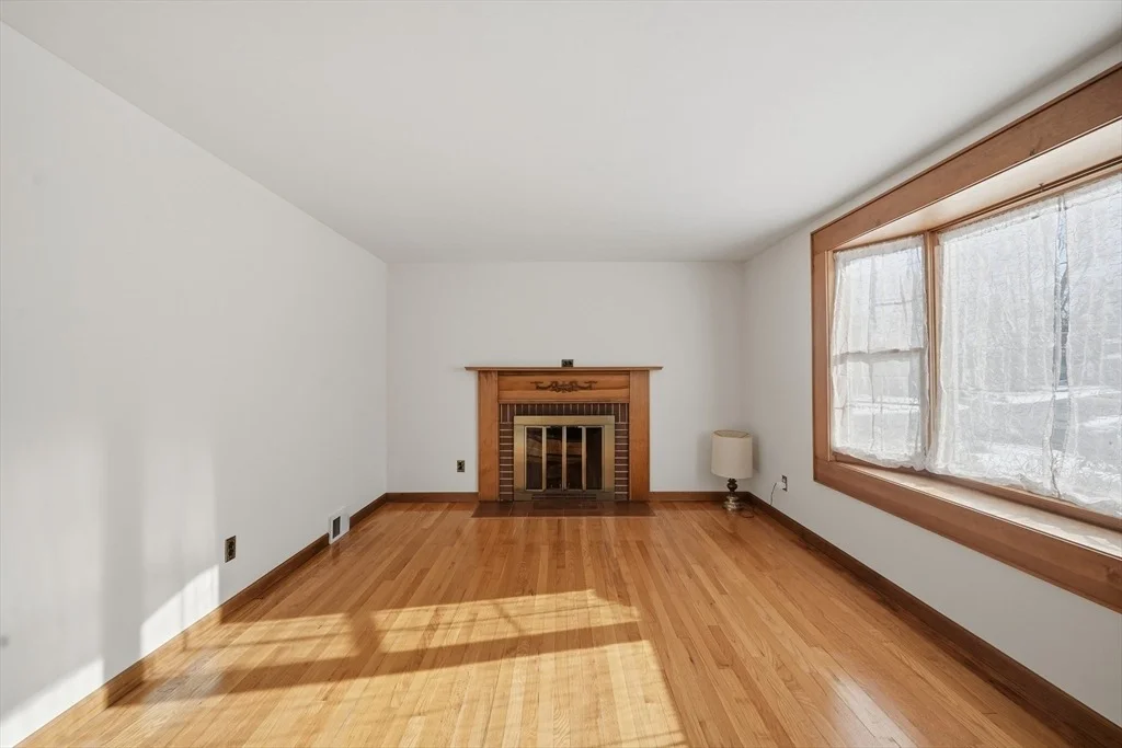 Photo of 80 Jean Dr.