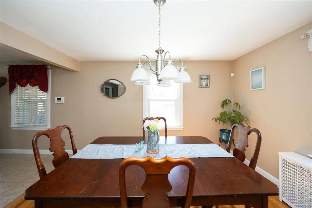 Photo of 37 Maple St