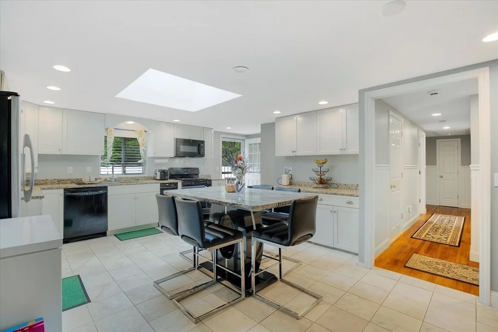 Photo of 1309 Shootflying Hill Rd