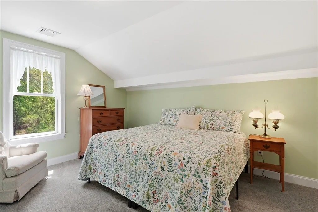 Photo of 87 Elm St