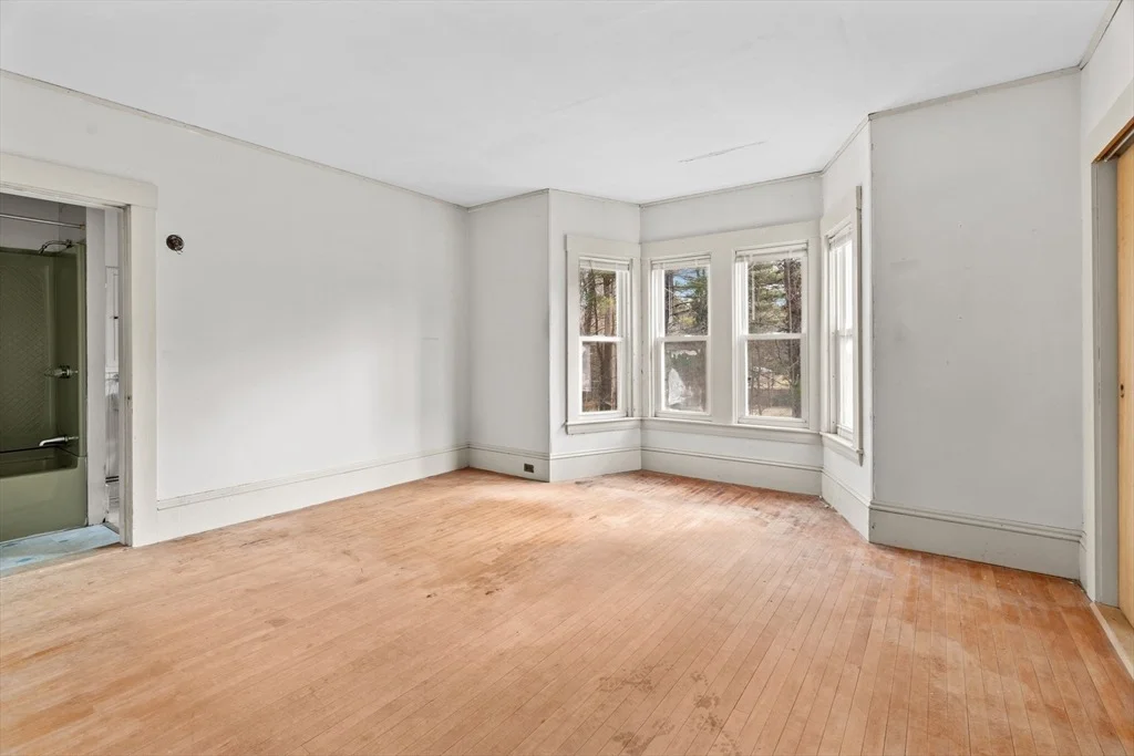 Photo of 367 Elm Street
