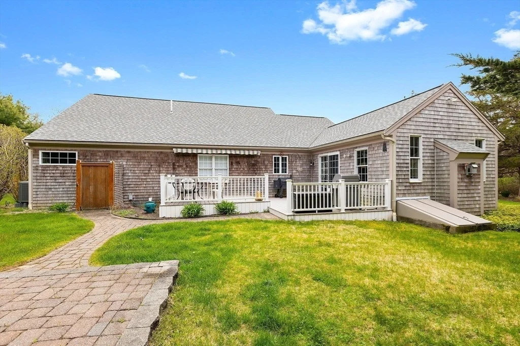 Photo of 15 Links Ln