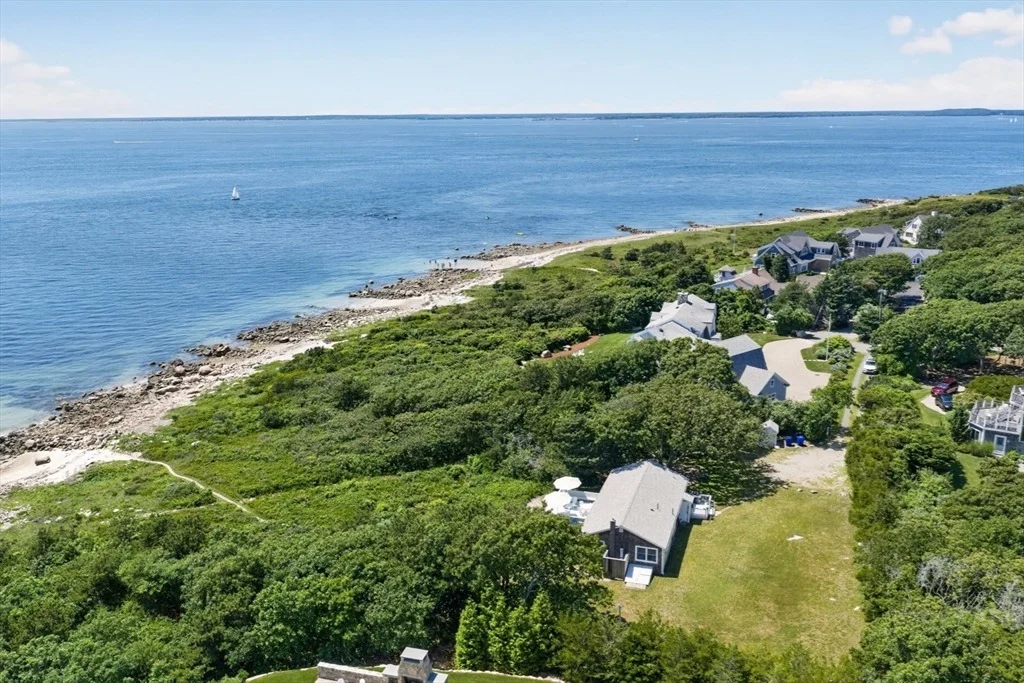 Photo of 7 Gull Ln