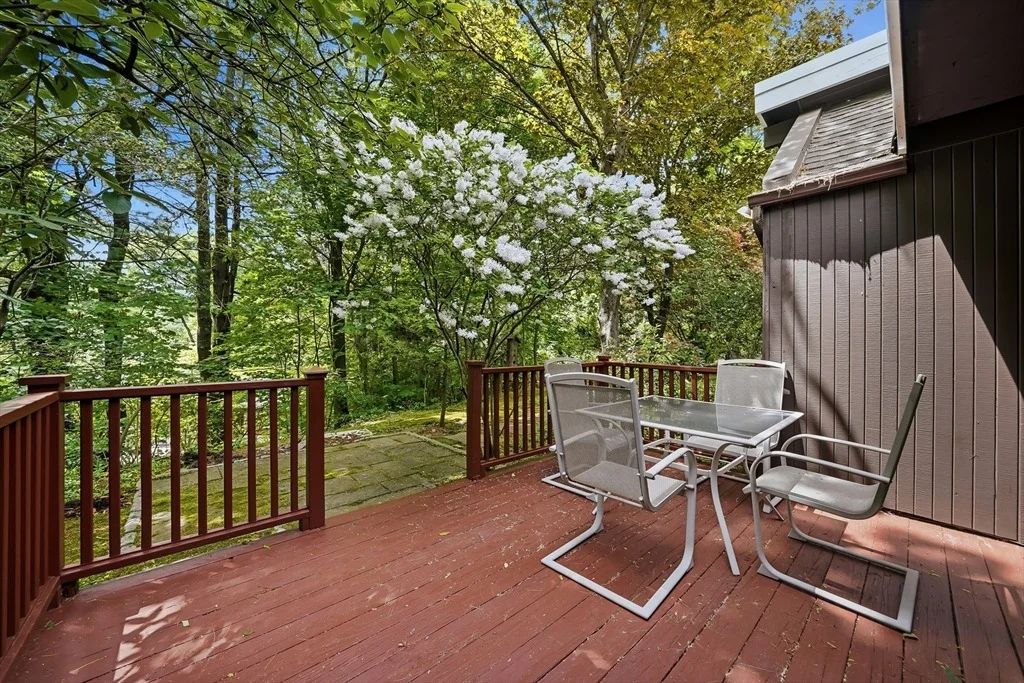 Photo of 6 Angier Rd