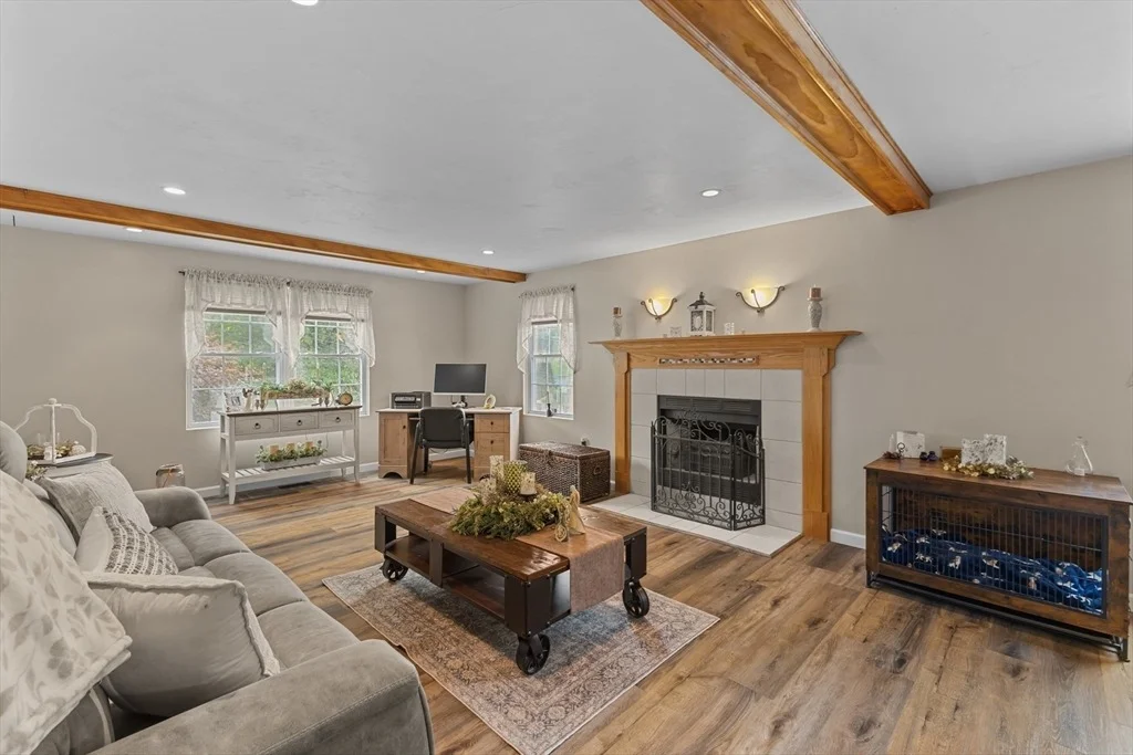 Photo of 10 Fairfield Drive