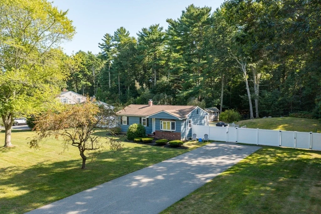 Photo of 27 Chestnut Rd