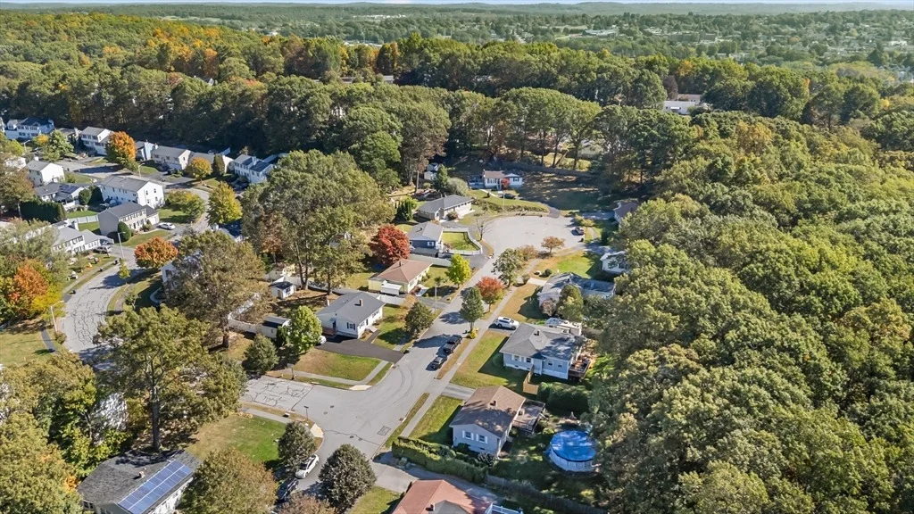 Photo of 6 Hingham Rd