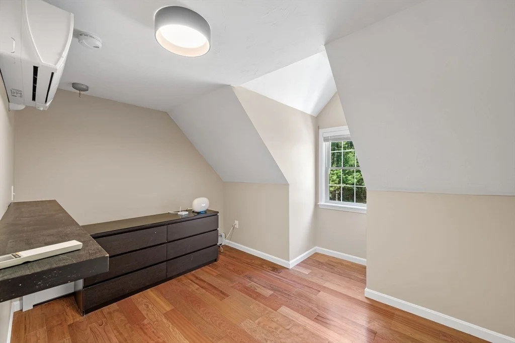 Photo of 49 Plain St