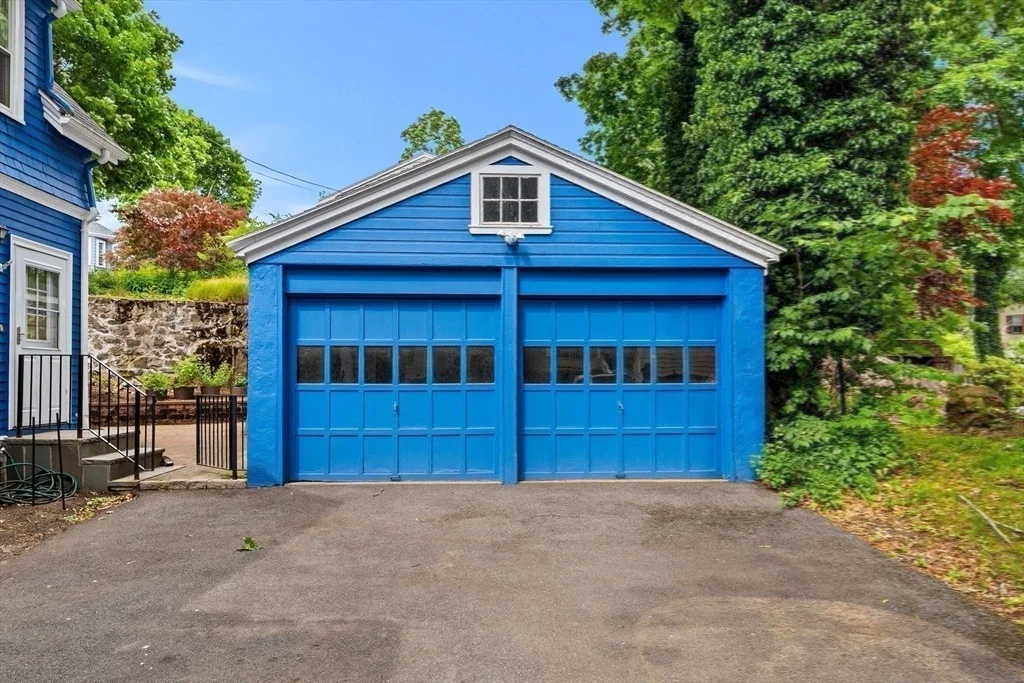Photo of 9 Sheridan Road