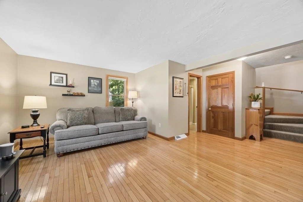 Photo of 11 Rustic Drive