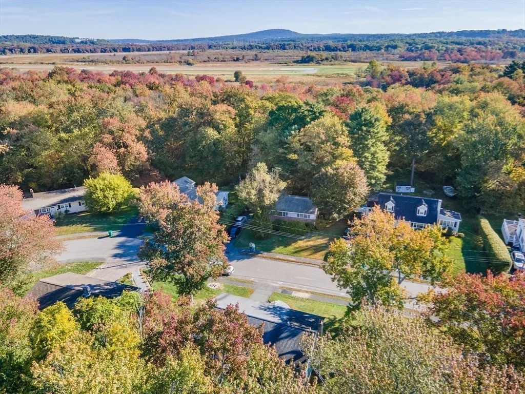 Photo of 124 Juniper Drive