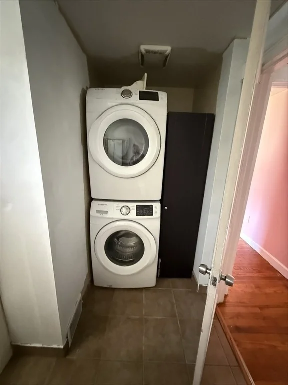 Photo of 76 Nelson Circle