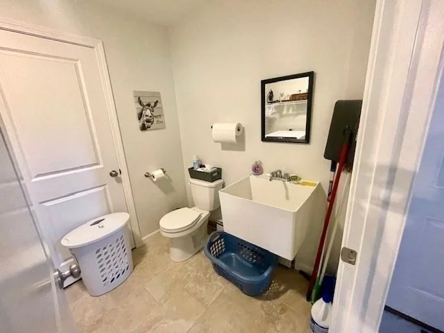 Photo of 4 Valley View Dr