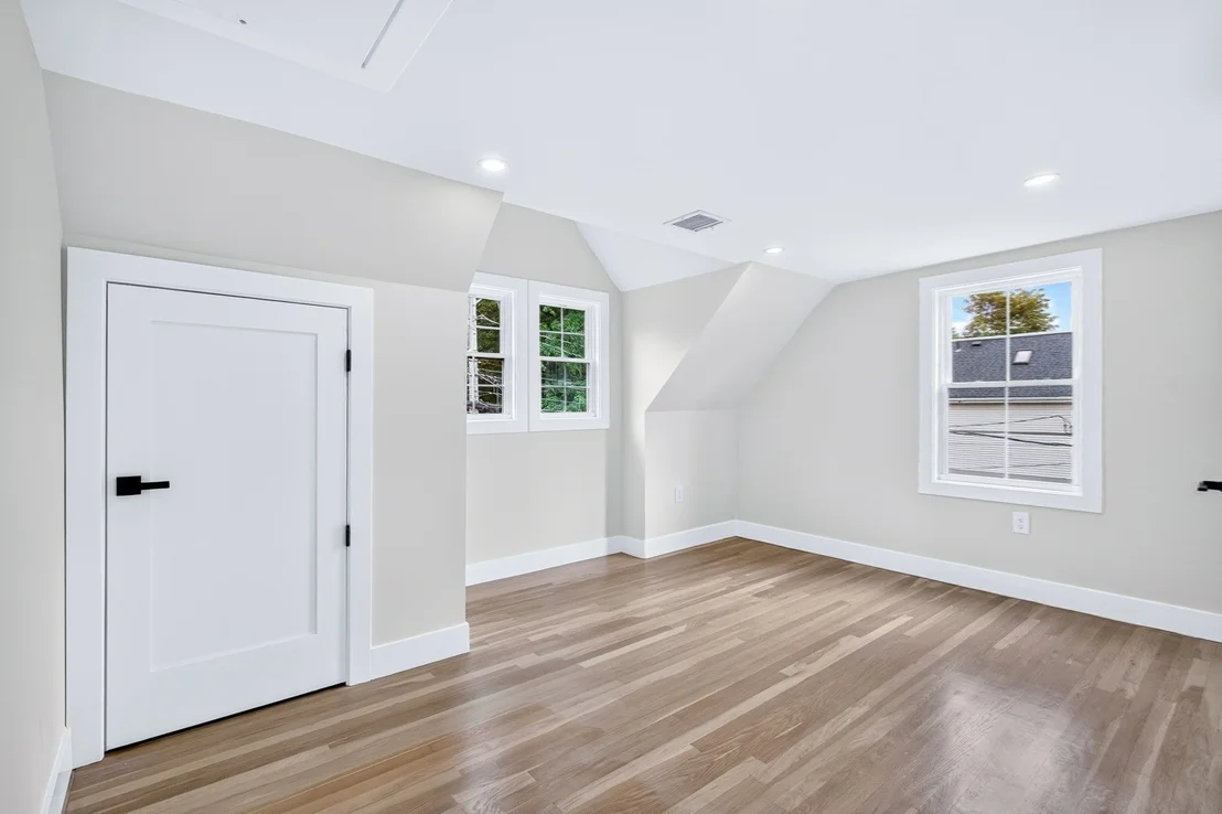 Photo of 210 Summer Street