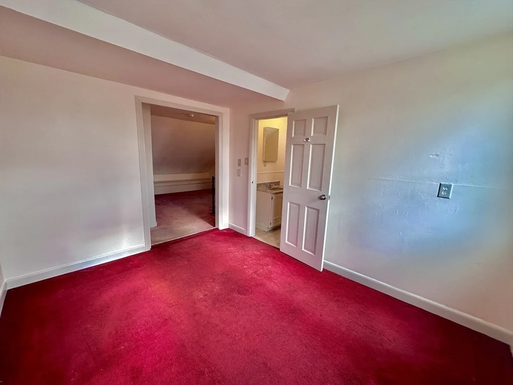 Photo of 40 Sandwich Rd